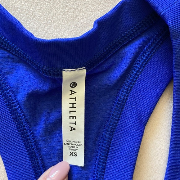 Athleta momentum seamless tank - Picture 3 of 3